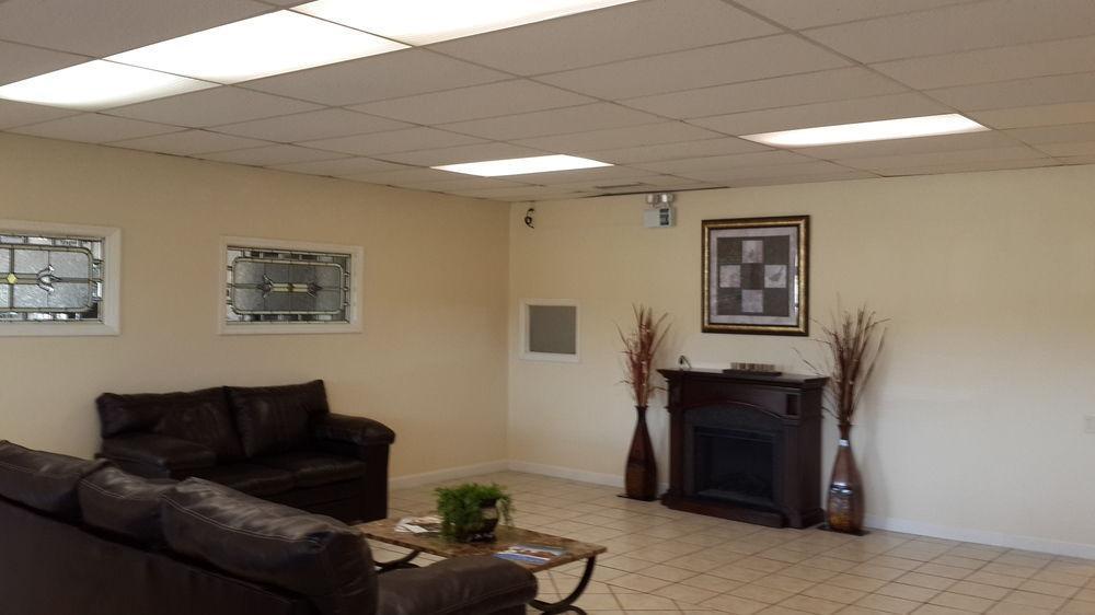 Days Inn By Wyndham Christiansburg Extérieur photo